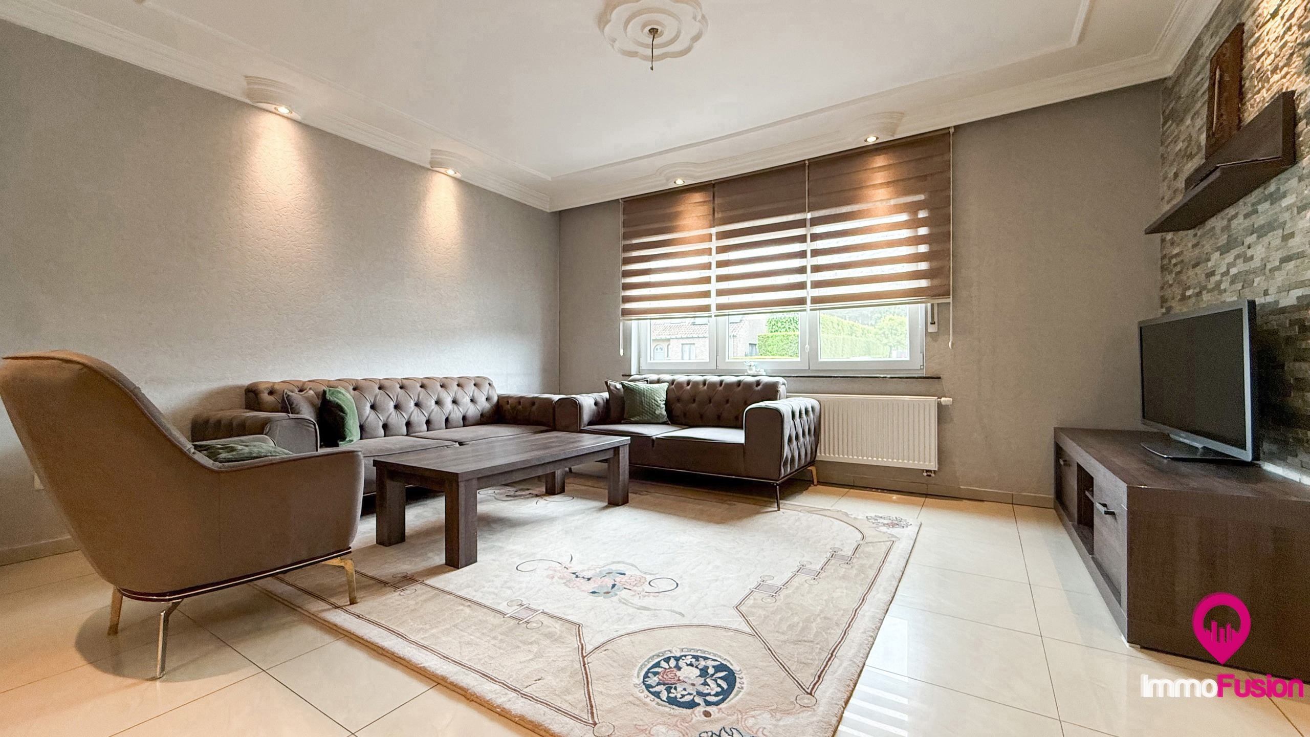 Halfopen woning met tuin en dubbele garage in H-Z! - foto 4