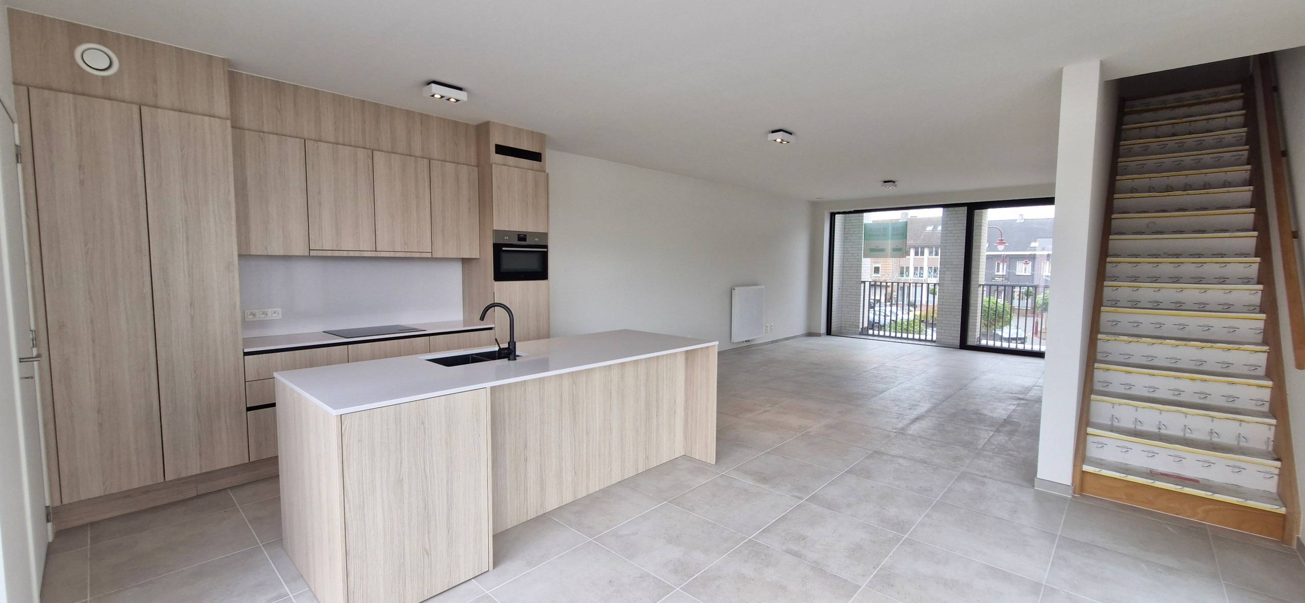 Royaal penthouse in hartje Lichtervelde te huur - foto 4