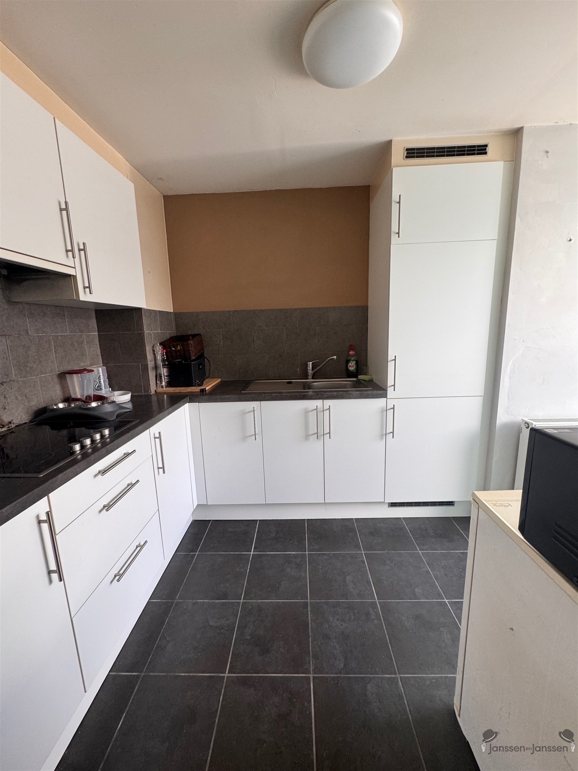 centraal gelegen appartement met 2 slaapkamers - foto 5