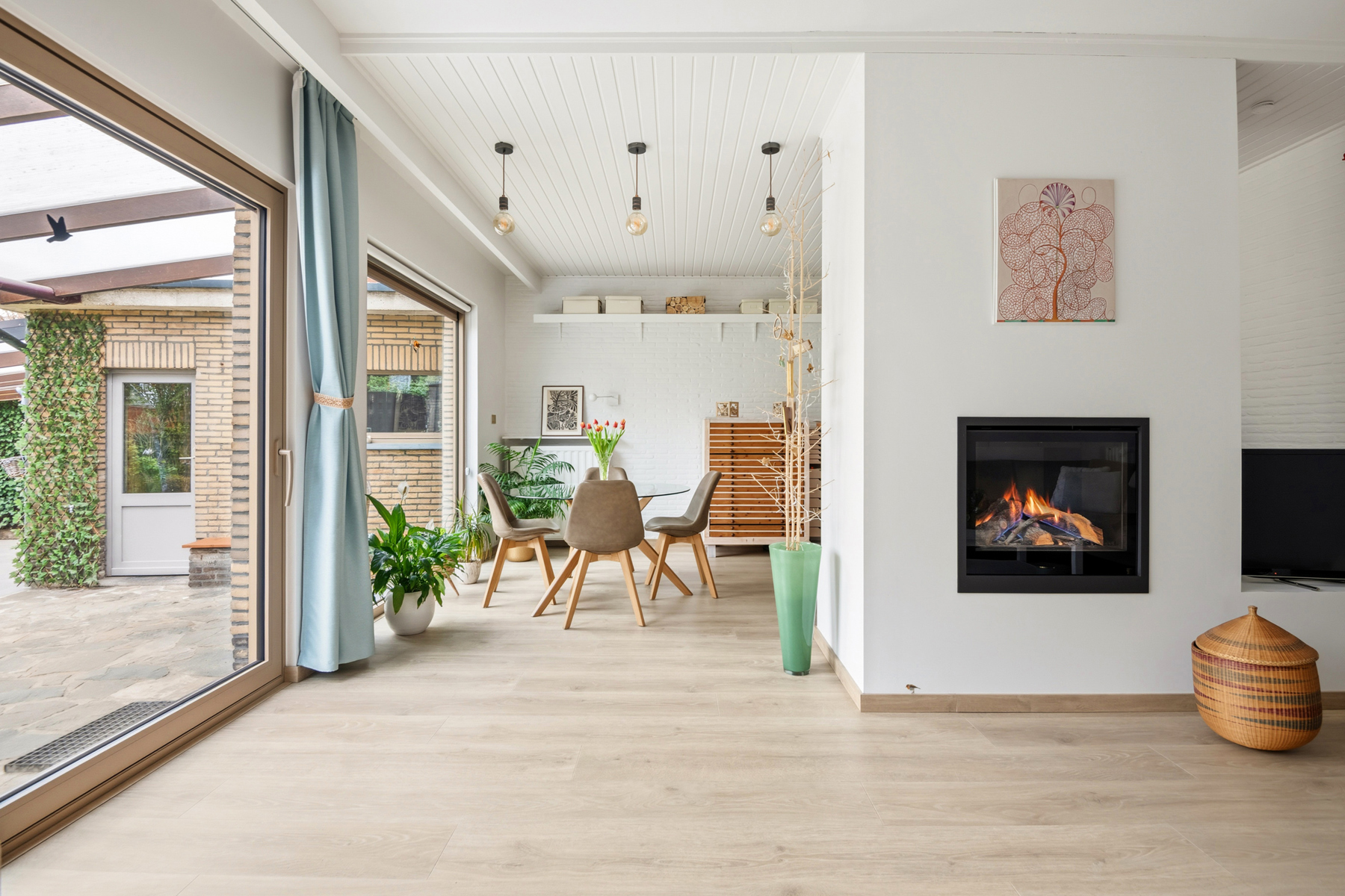 Charmante en instapklare halfopen bebouwing met zonnige tuin! - foto 4