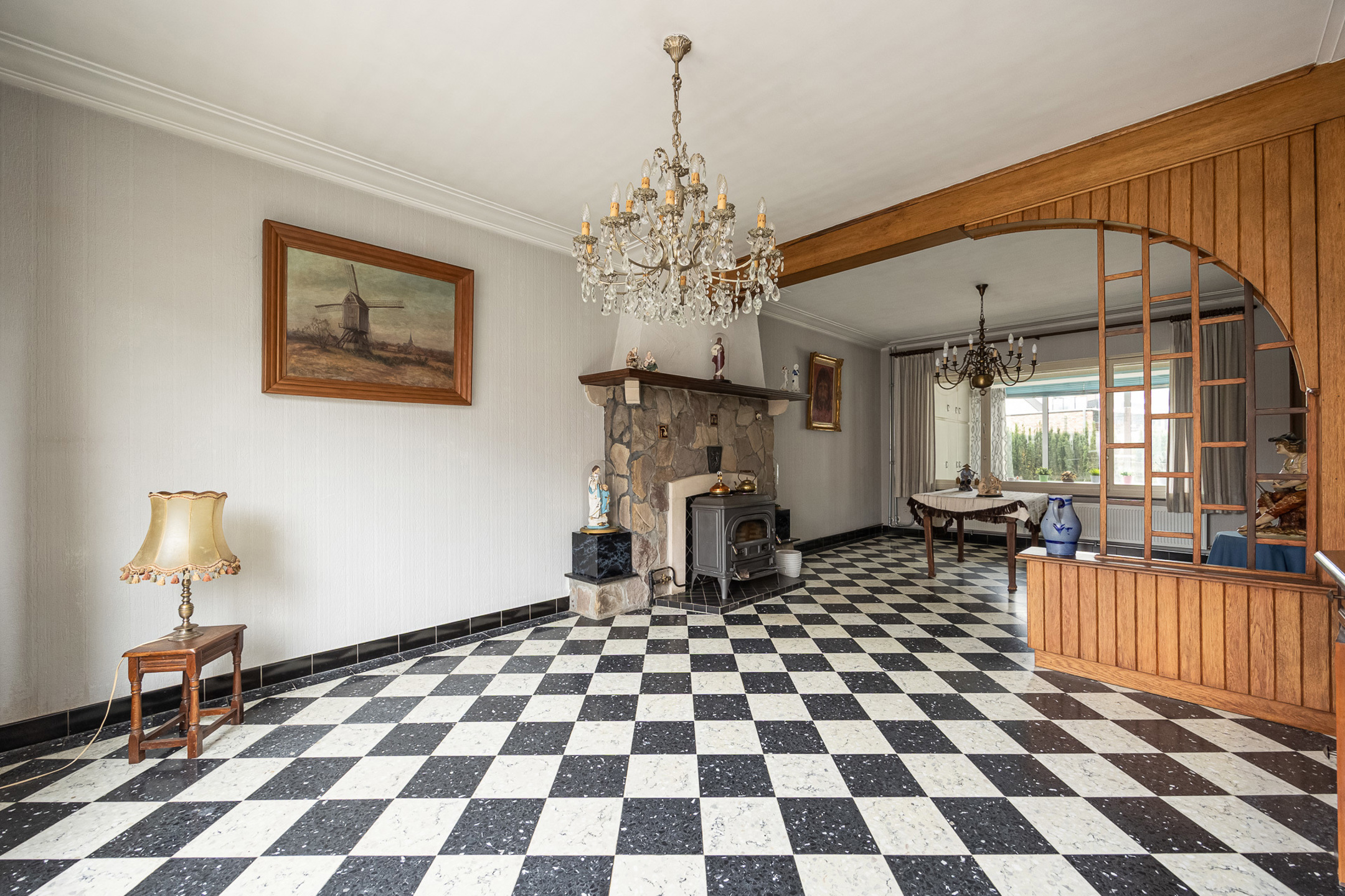 Centraal gelegen te renoveren woning met 3 slpks EPC E-label - foto 2