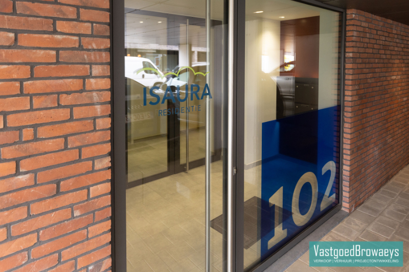 Gelijkvloers appartement met terras en tuin - foto 3