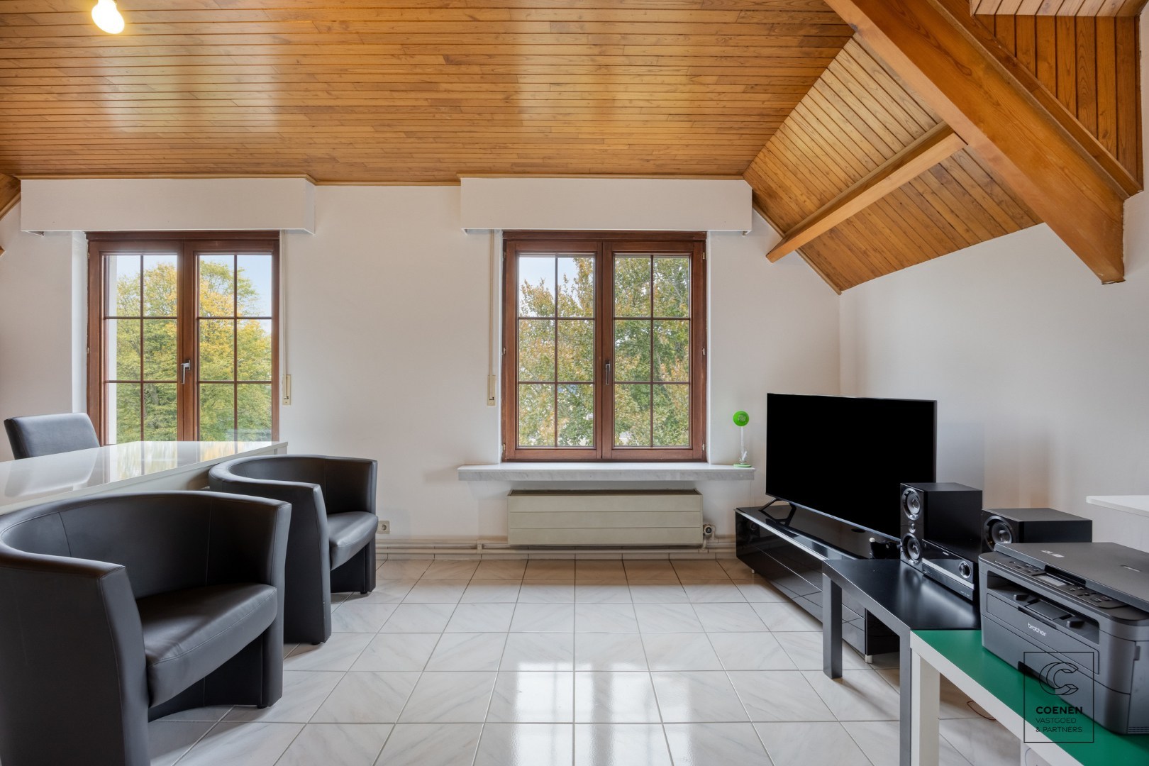 Charmant éénslaapkamerappartement in centrum Ranst! - foto 2