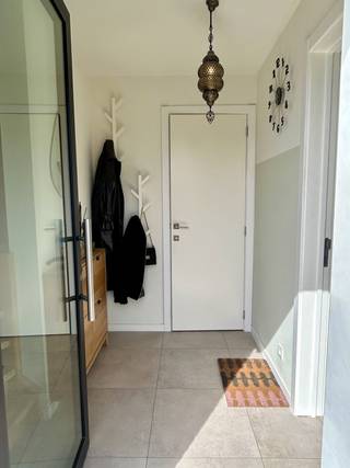 Op zoek naar een instapklare, energiezuinige woning met een uitzonderlijke buitenbeleving? Deze prachtige halfopen BEN-woning opgeleverd in 2023...