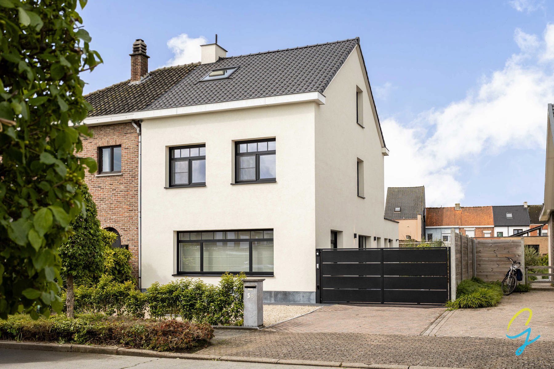 House for sale in Zele with 3 bedrooms - photo 1