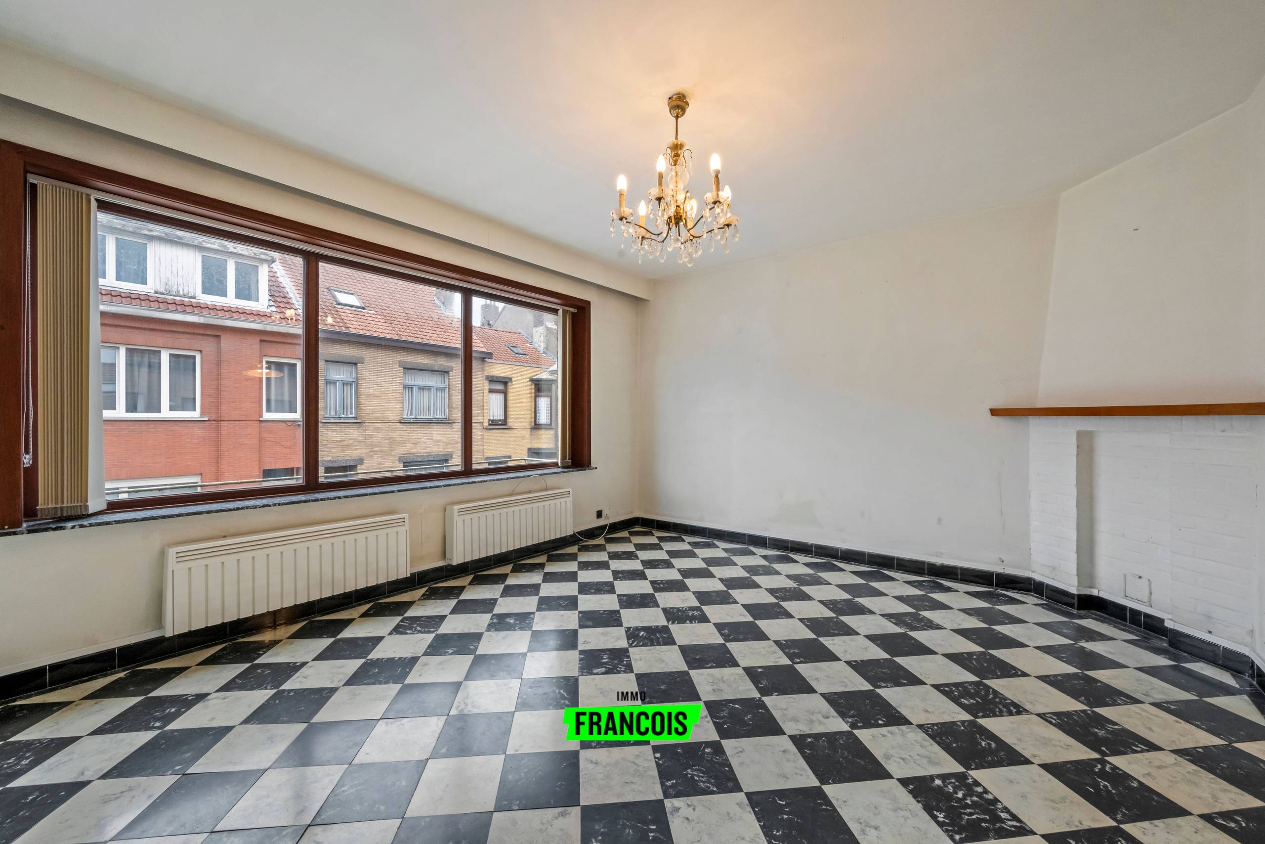 Te renoveren appartement op een gunstige locatie te Bredene! - foto 5