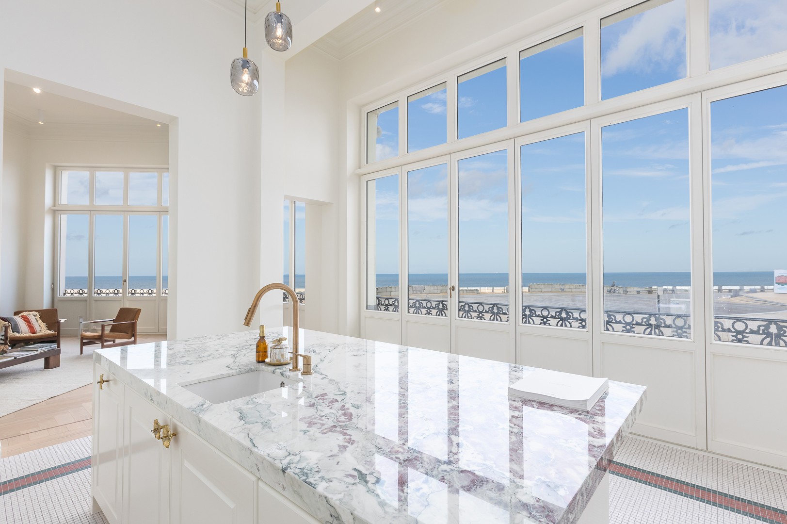 Appartement te koop in Oostende met 3 slaapkamers - foto 1