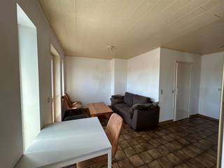 Gezellig appartement met 1 slaapkamer, terras en kelderberging. ALGEMEEN:- appartement gelegen op de tweede verdieping (geen lift aanwezig).-...