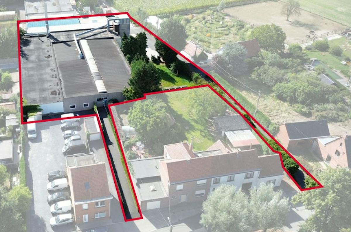 Bedrijfsgebouw te koop in Deerlijk - foto 1