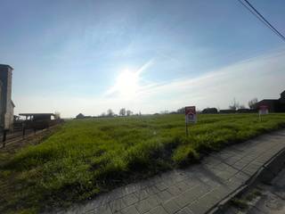 Rustig gelegen bouwgrond met prachtige vergezichten gelegen te Dadizele.Deze bouwgrond is gelegen in een uiterst rustige en groen omgeving, ideaal...