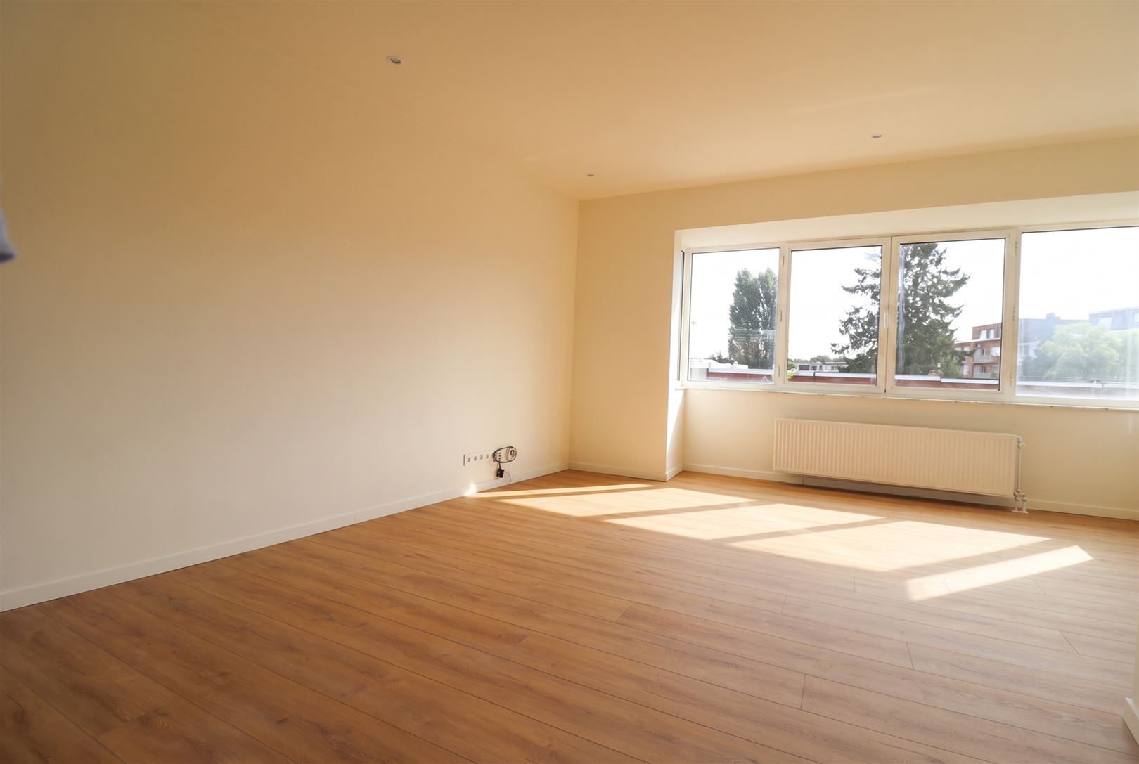Gerenoveerd één slaapkamer appartement op centrale locatie - foto 4