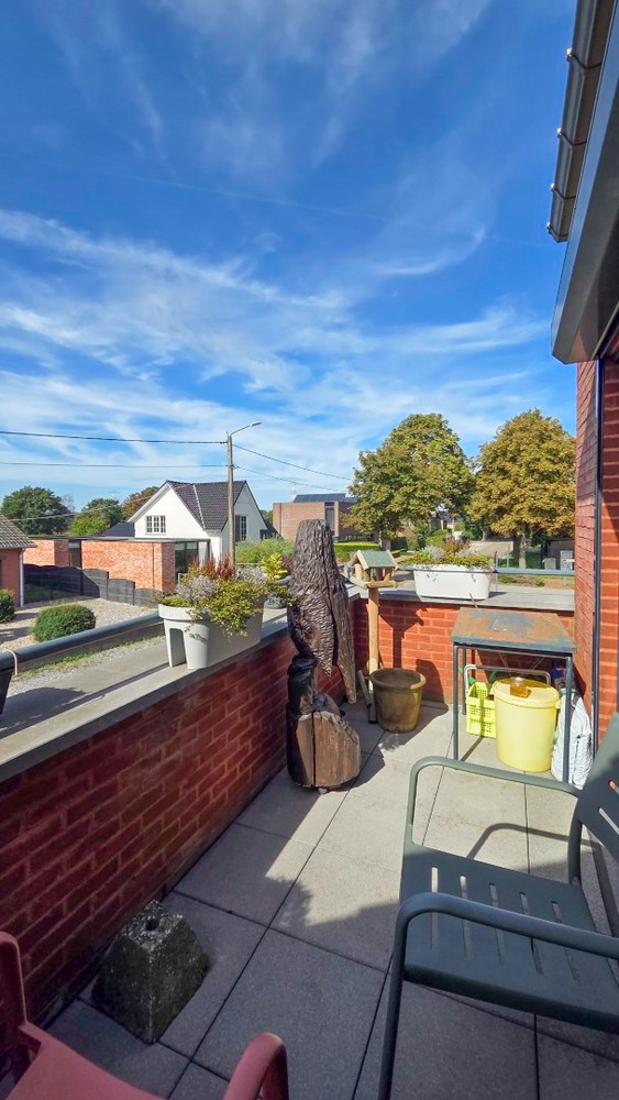 Mooi appartement met 2 slaapkamers en 2 terrassen op rustige locatie - foto 5