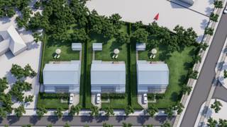 <p><strong>Verkaveling van drie loten voor vrijstaande eengezinswoningen op een mooie ligging in de Taxandrialaan in Beerse, een rustige eenrichtingsstraat, bereikbaar vanuit de Dageraadstraat.<br /><br /></strong>Hier worden drie bouwgronden voor open bebouwing verkocht in wat momenteel nog een volledig bebost terrein is.</p>
<p>Dit perceel, lot 1 op bijgevoegd plan, heeft de volgende karakteristieken en verkavelingsvoorschriften:</p>
- Oppervlakte 1.254 m², 23 m breed en ongeveer 55 m diep<br />- De bouwzone bedraagt 17 op 17 meter, totaal 289 m²<br />- Maximumhoogte 7 meter ingeval van plat dak, 11 meter ingeval van zadeldak<br />- Inpandige garage in hoofdgebouw<br />- De verkavelingsvergunning voorziet het behoud van waardevolle eiken en sparren op het achterste perceelgedeelte.<br />- Een berging van 15 m² met een hoogte van 3 meter is toegestaan in het tuingedeelte.<br />- Voor dit perceel is een Fluvius hoogspanningscabine voorzien links vooraan het perceel – zie nummer 4 op het plan.<br />- De aansluitingen voor elektriciteit en water zijn inbegrepen in de prijs.<br /><br />Het plan en de verkavelingsvoorschriften zijn te bekijken onder Plannen/Documenten.<br /><br /><strong>Vermeldingen inzake bijzondere infoplicht</strong>: omgevingsvergunning stedenbouwkundige handelingen uitgereikt, woongebied, geen rechterlijke herstelmaatregel of bestuurlijke maatregel opgelegd, geen voorkooprecht ruimtelijke ordening, omgevingsvergunning voor verkavelen van gronden.