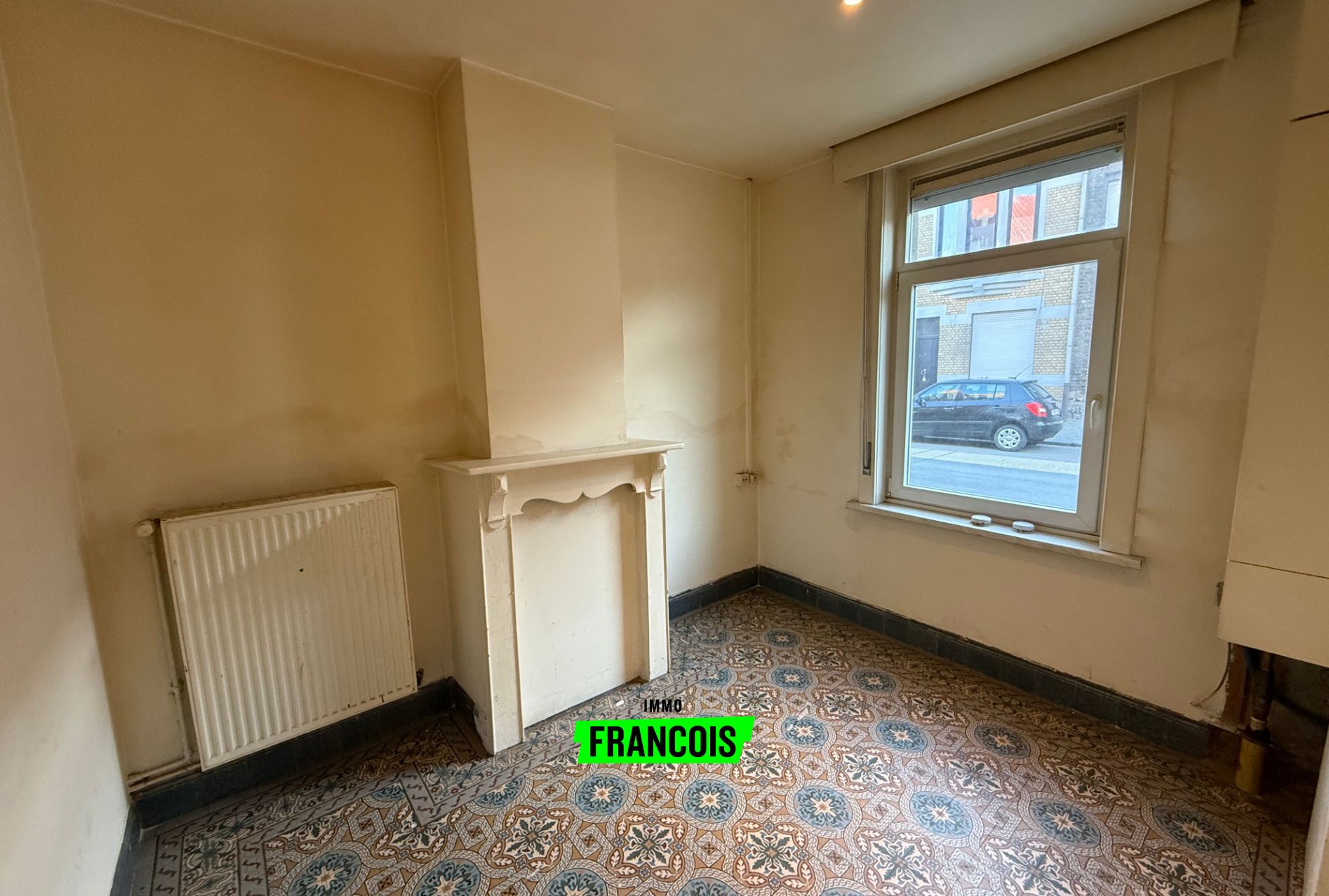 Te renoveren woning nabij centrum Roeselare - foto 2