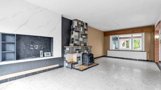 Immo3000 heeft een ruime, deel te renoveren, woning te koop op wederom een top locatie van 10a59ca in Linden. Gelegen op de grens met...