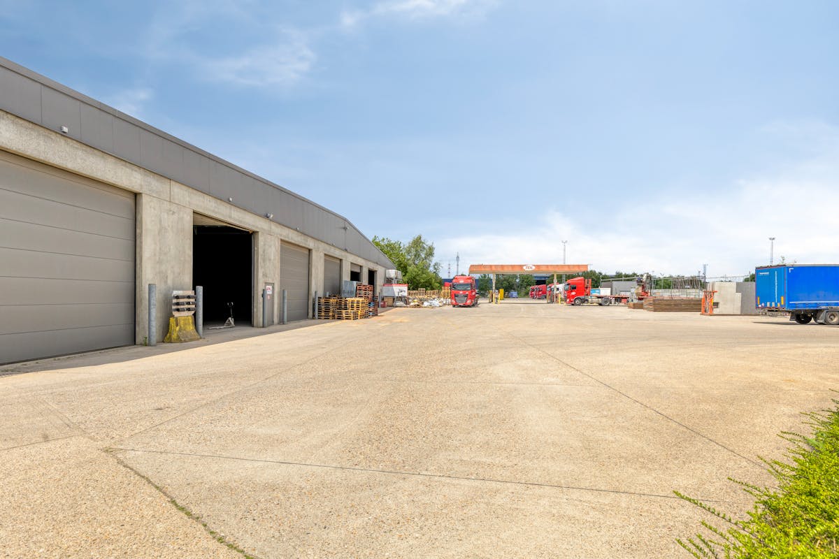 Multifunctionele logistieke site te huur in Centrum-Zuid Houthalen - foto 4