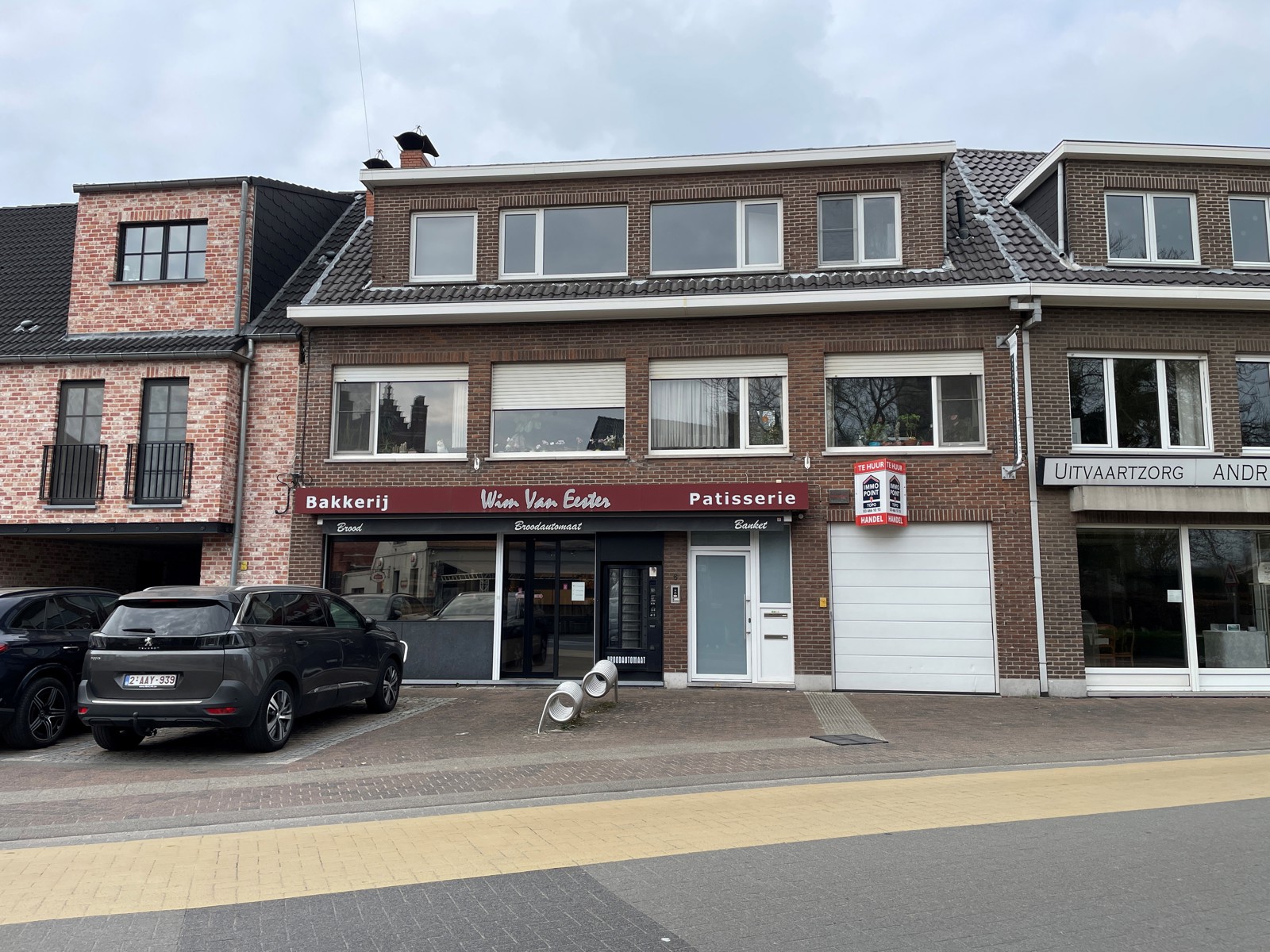 Handelszaak centrum Zandhoven - voorheen bakkerij - foto 1