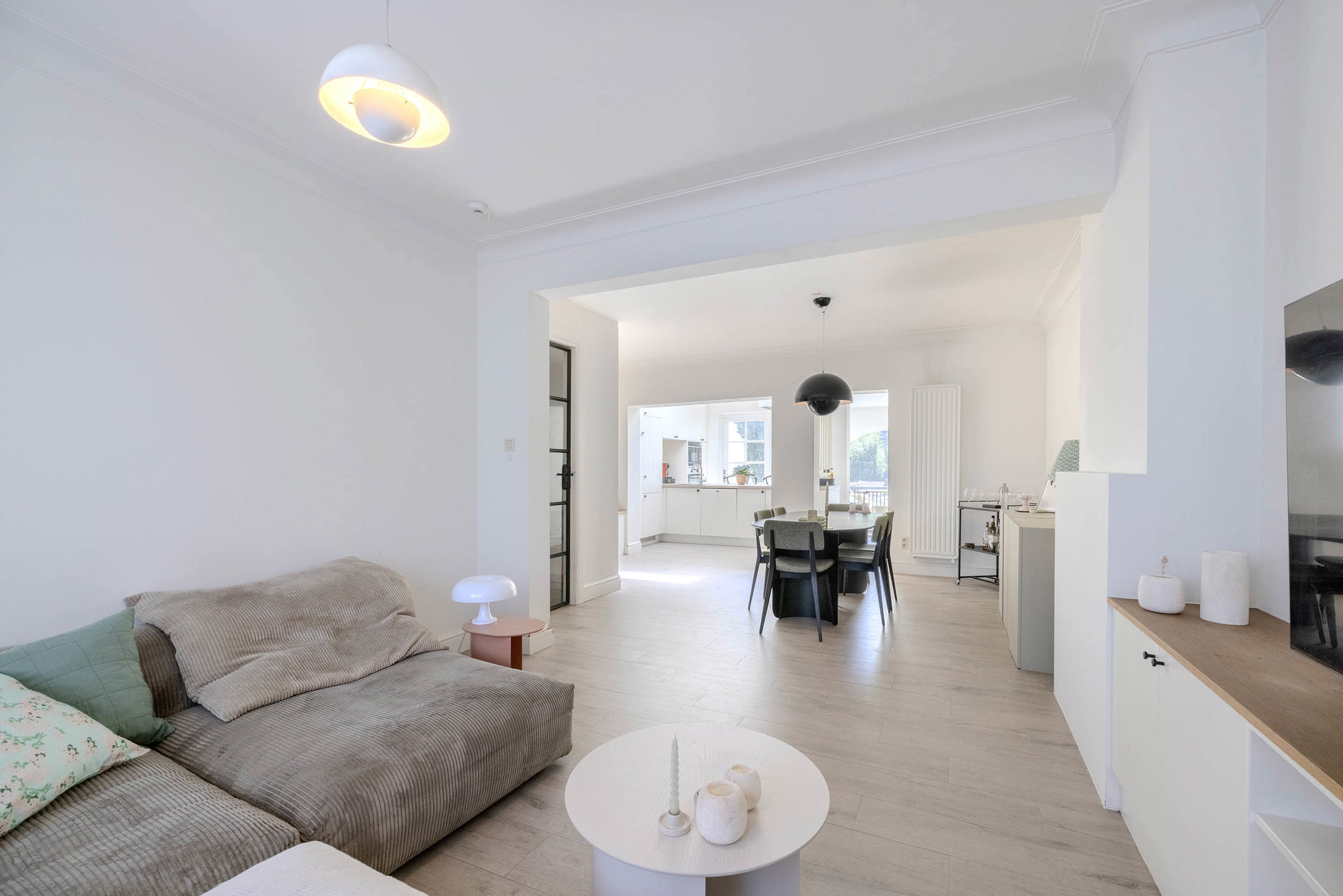Instapklare woning met 3 slaapkamers & tuin op toplocatie - foto 4