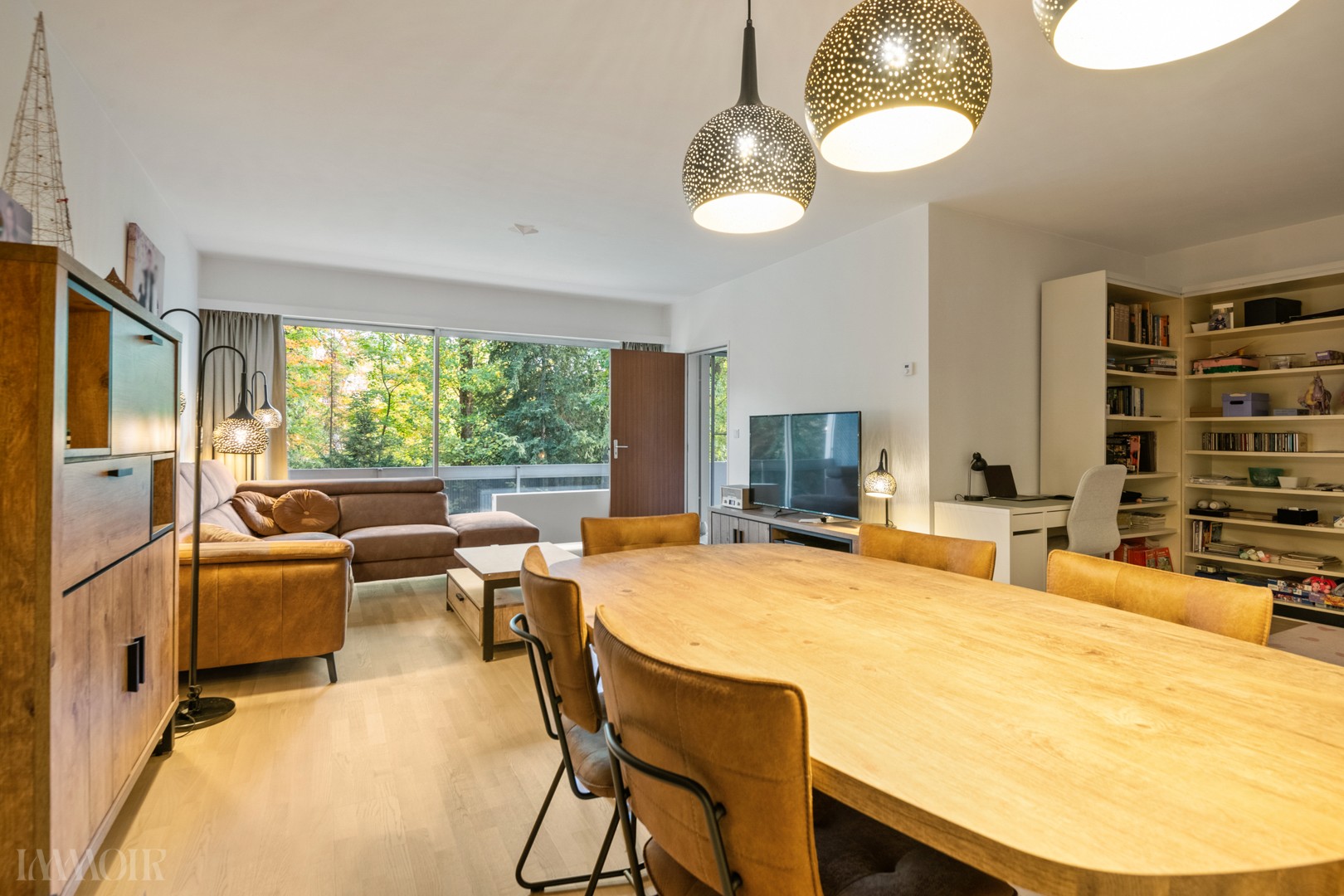 Ruim en charmant appartement op toplocatie in Kapellen. - foto 4