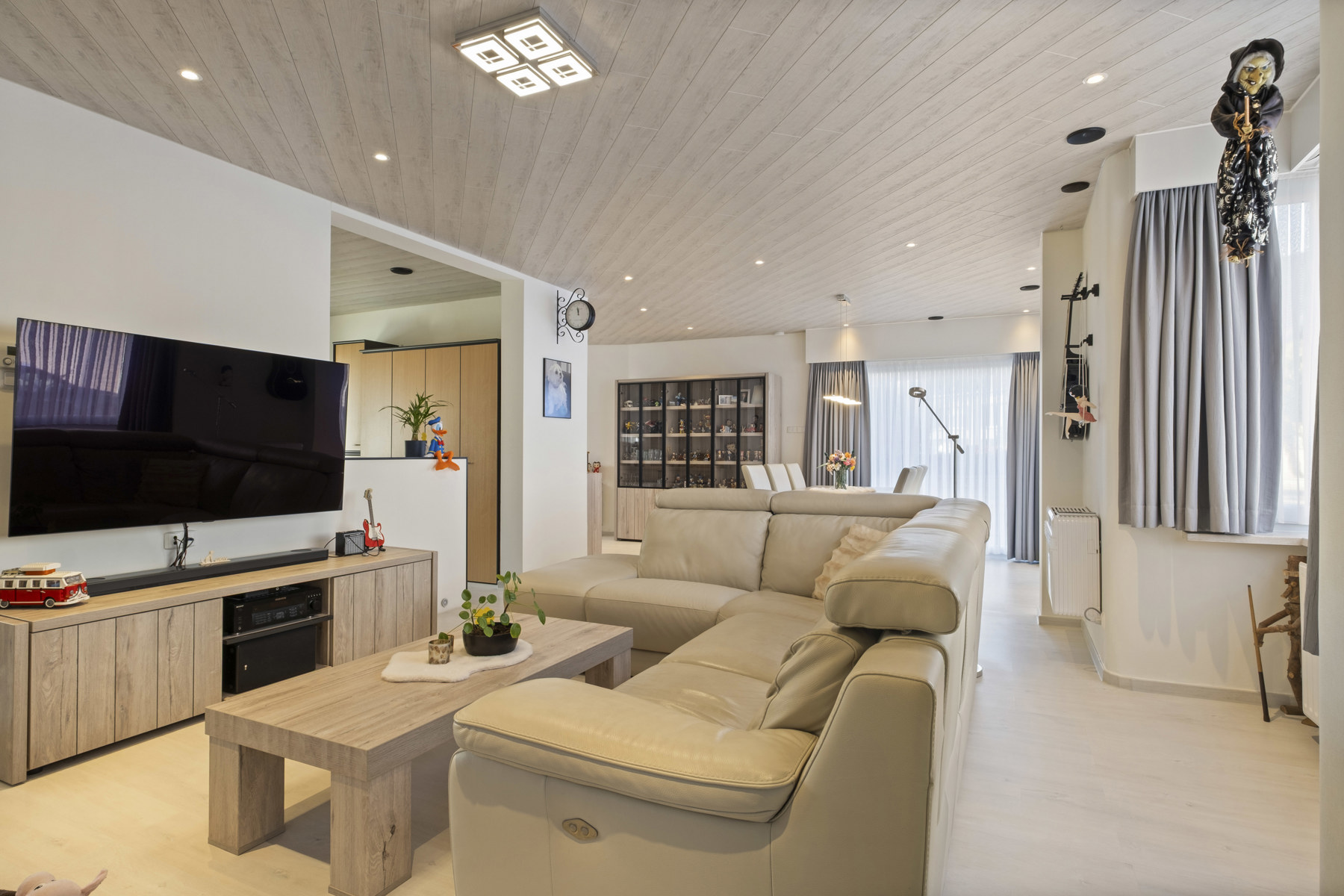 Ruime, verzorgde gezinswoning te Mariakerke (Oostende) - foto 2