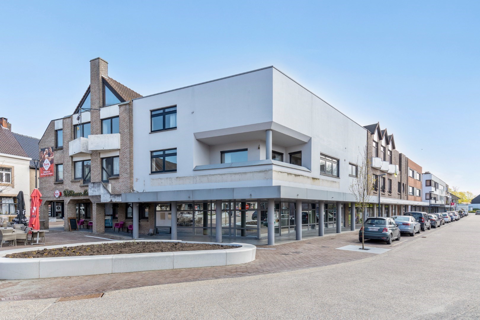Commercial for sale in Meulebeke - photo 1