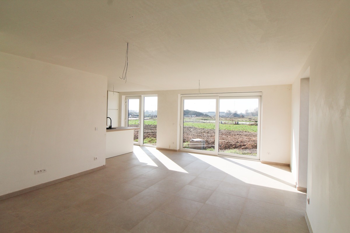 Halfopen nieuwbouwwoning met garage Roeselare - photo 4