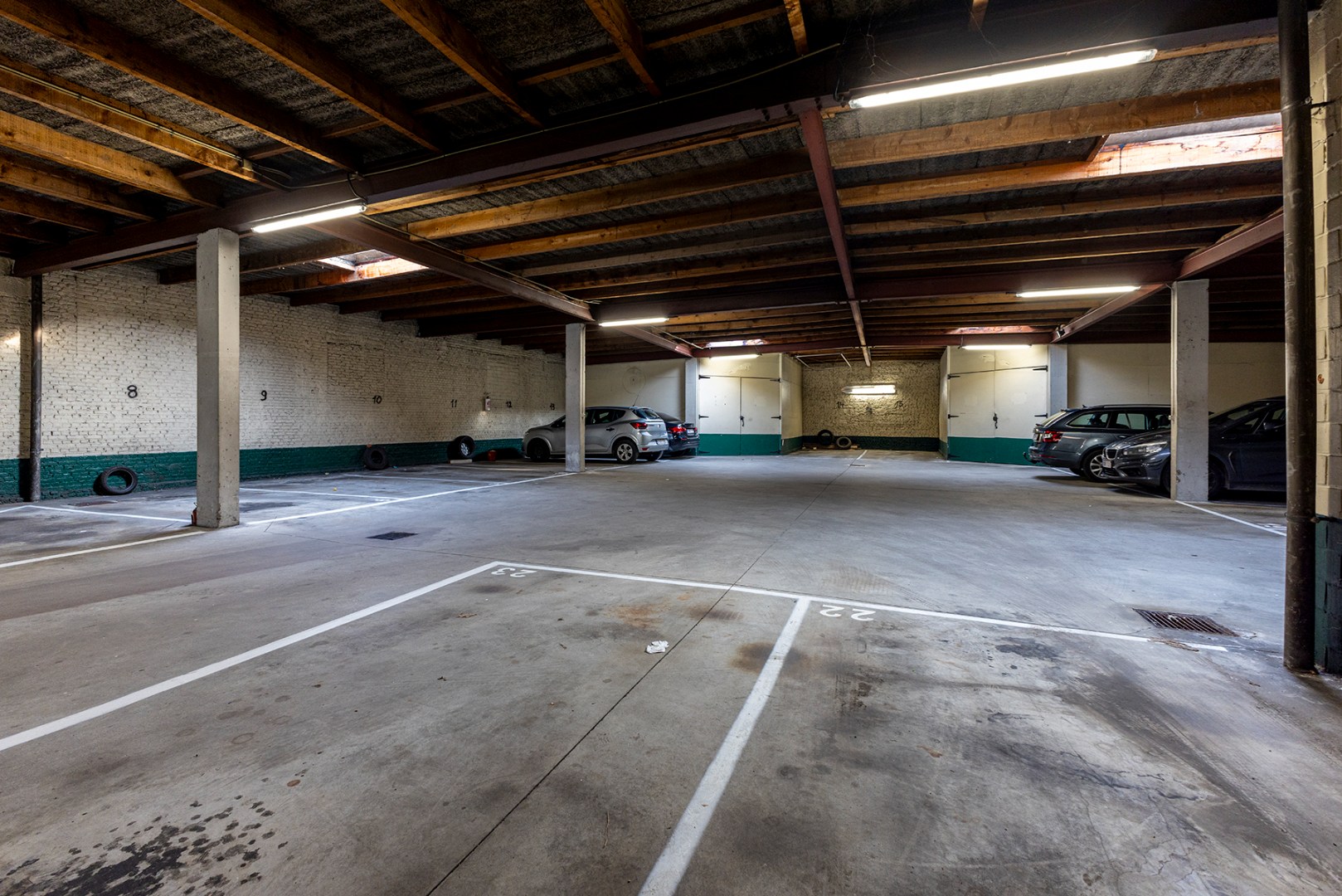 Autostaanplaats(en) te koop in afgesloten garagecomplex! - foto 4