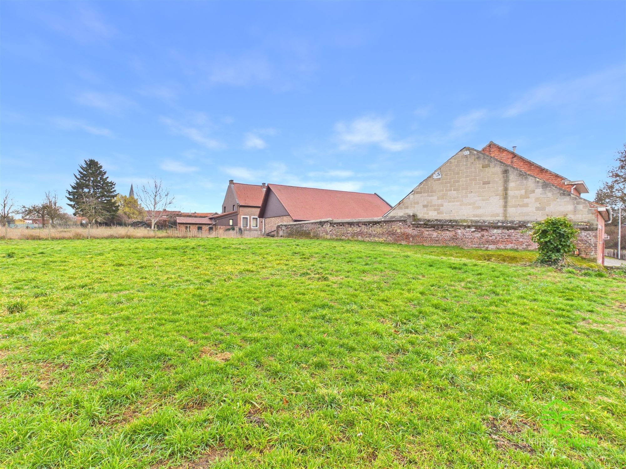 Prachtig gelegen bouwgrond voor een HOB op 5a 48ca! - foto 3