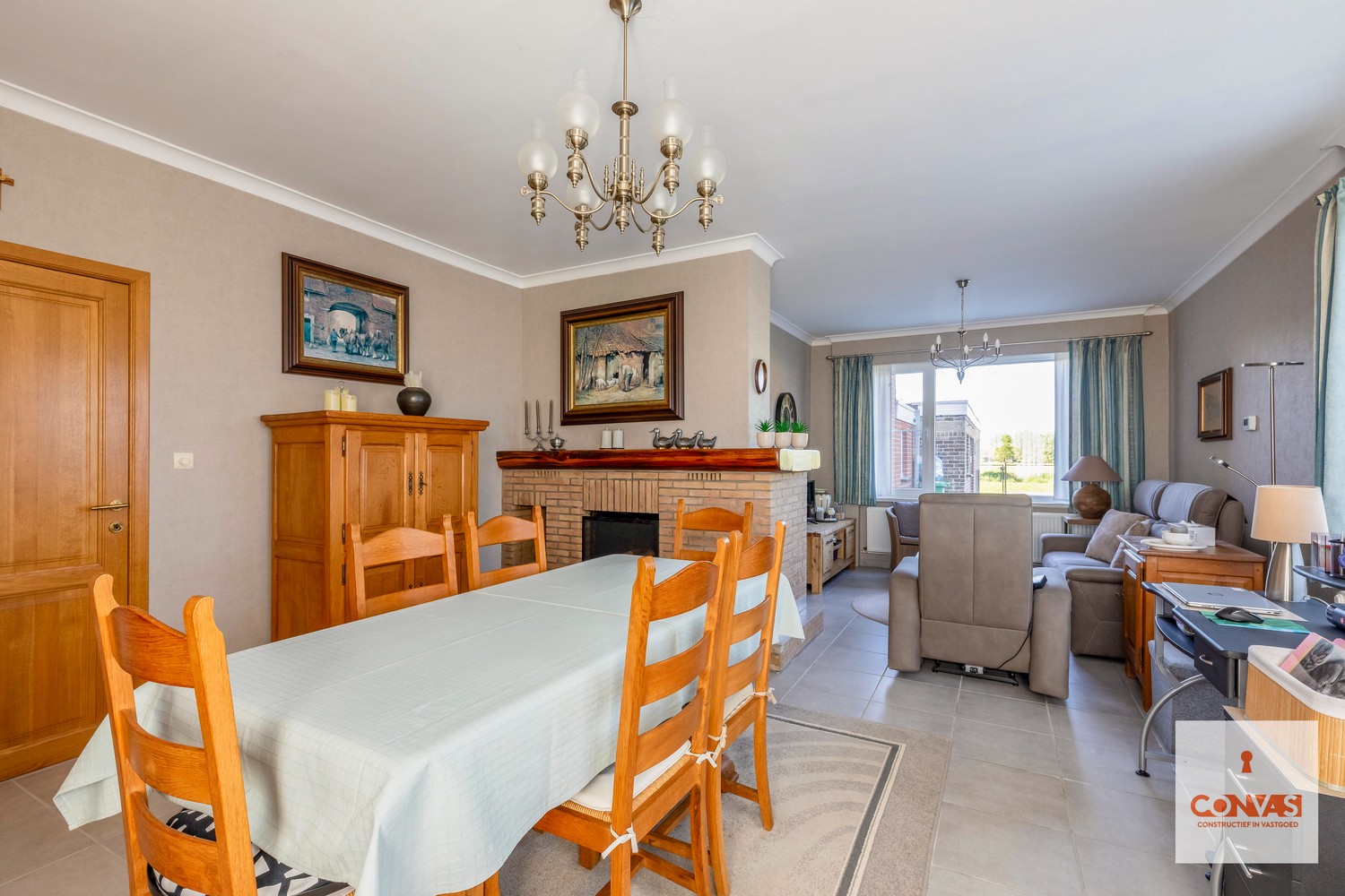 Verzorgde woning met 4 slaapkamers en prachtig weids zicht - foto 4