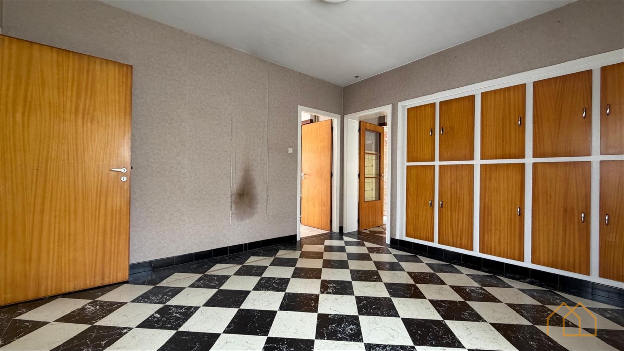 Vrijstaande woning met 3 slk en tuin - foto 5