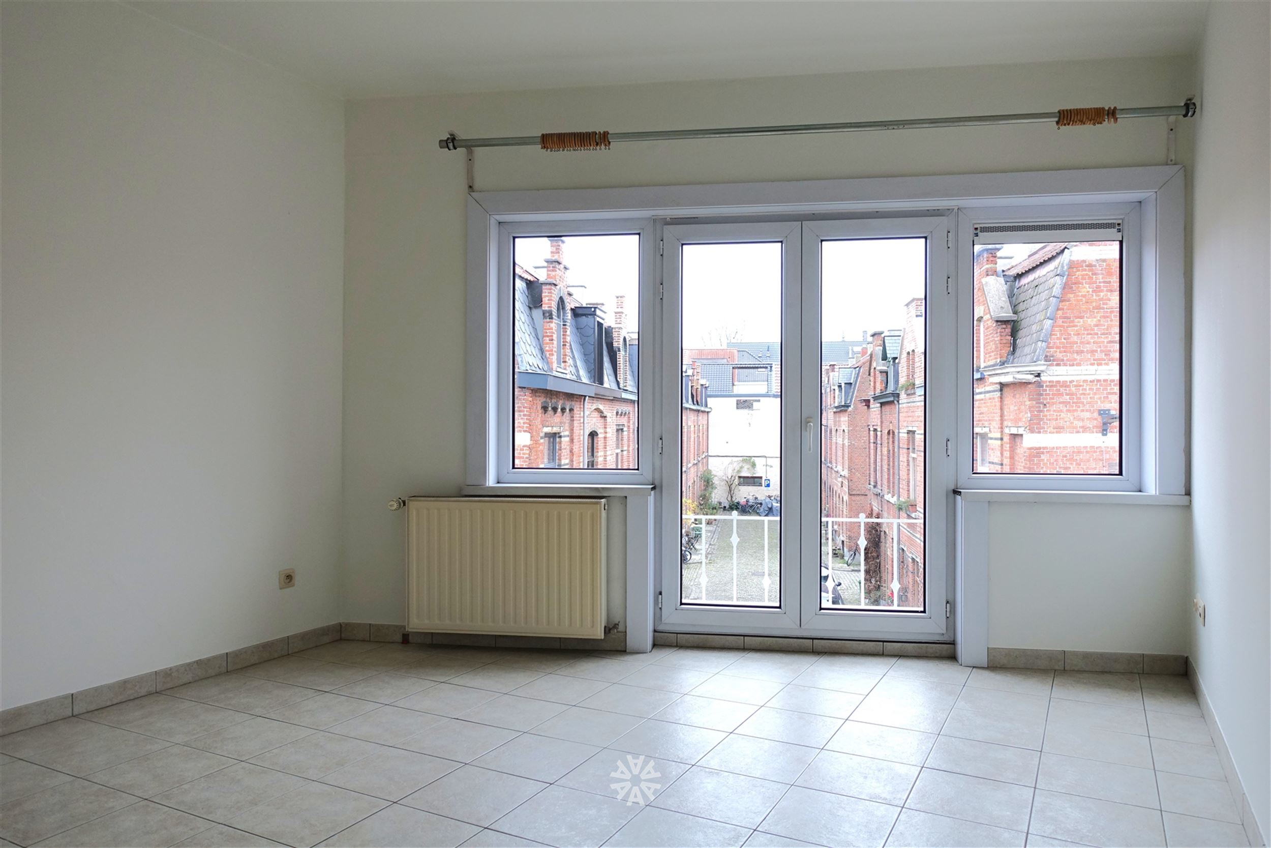 Gezellig appartement met garagebox te huur in Gent - foto 4