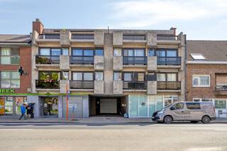 Op zoek naar een betaalbaar appartement in het centrum van Roeselare? Dan is dit 1-slaapkamerappartement zeker een bezoek waard.Het appartement...