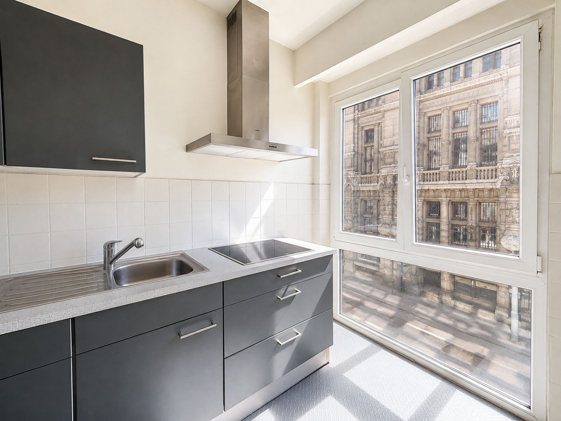 Apartment for rent in Antwerp with 2 bedrooms - photo 5