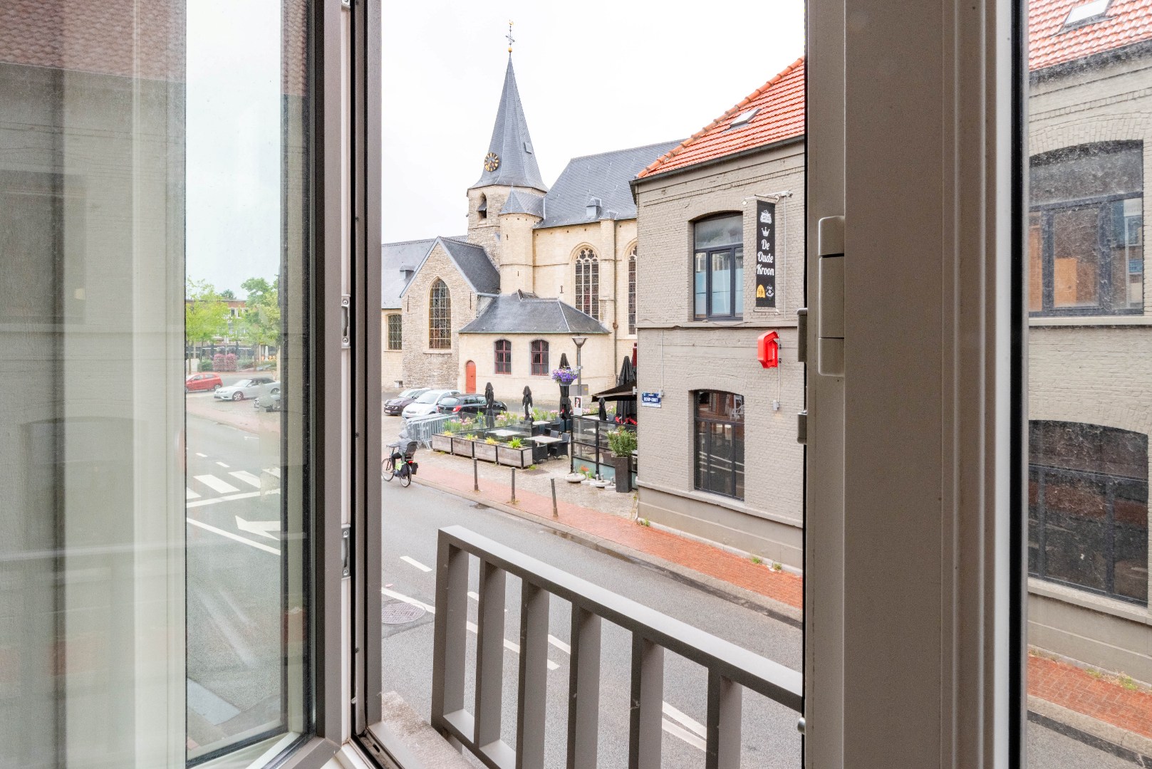 2 slaapkamer appartement in het centrum van Zwijndrecht - foto 4