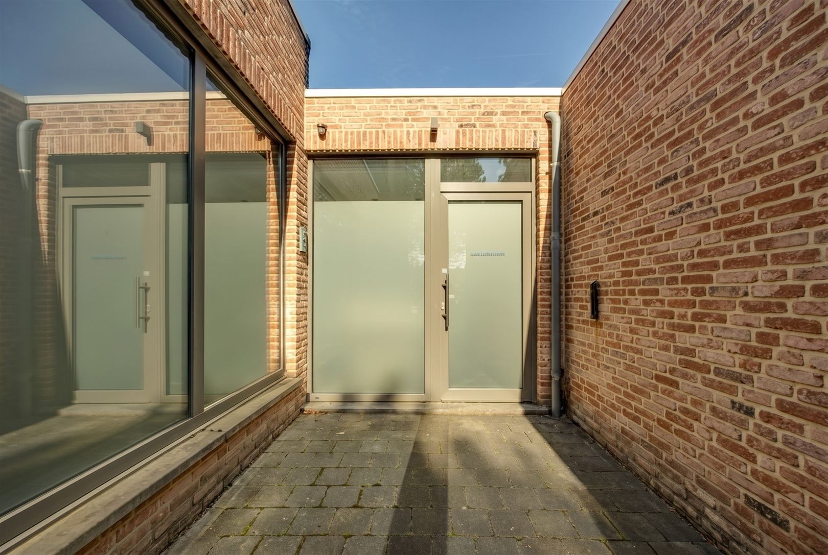 Commercial for sale in Brasschaat - photo 3