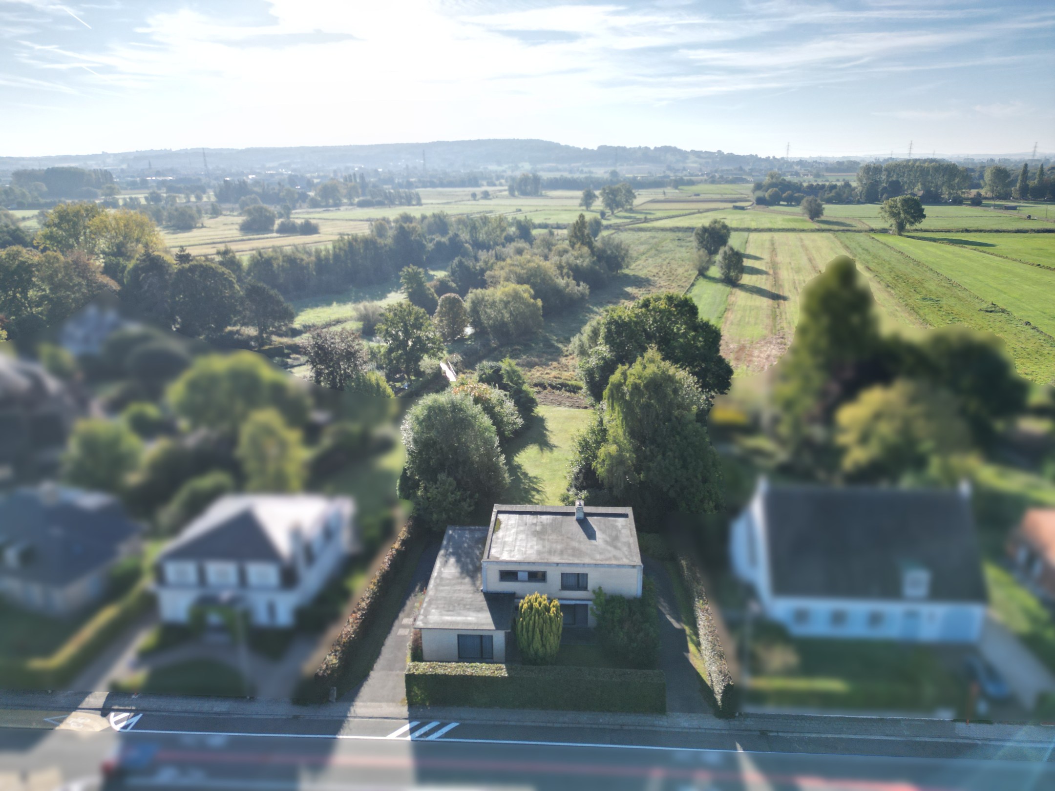 UNIEK GELEGEN DOKTERSWONING - foto 1