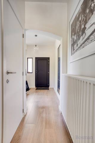 Gerenoveerde hoeve (342m²) te koop met 3 slaapkamers in Klein-Vorst (Laakdal)Op een toplocatie in Klein-Vorst, op wandelafstand van het centrum en...