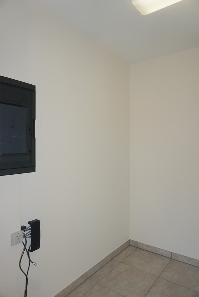 Ruim appartement van 110 m² met 2 slaapkamers, lift, 2 autostaanplaatsen en twee terrassen in het centrum van Paal - foto 5