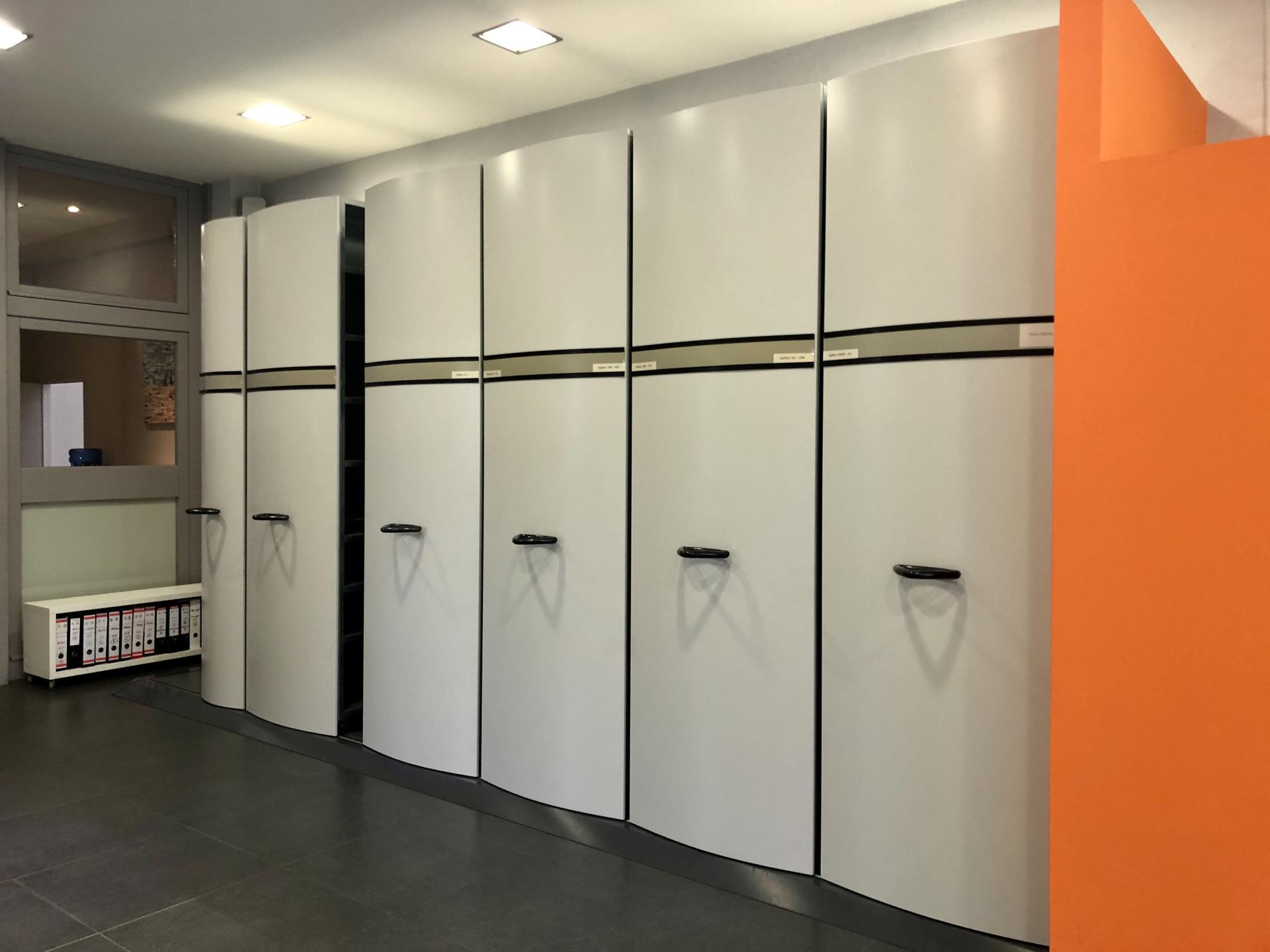 Kantoor met achtergelegen magazijn te huur - foto 5