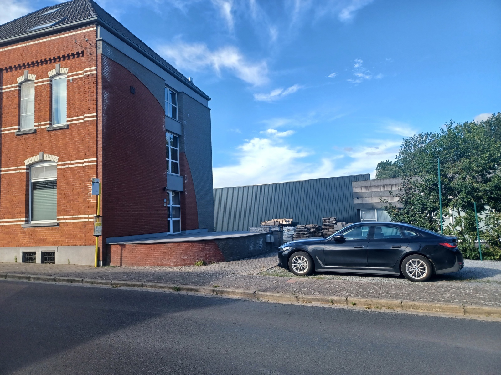 Opbrengsteigendom met 3 appartementen aan station Zandbergen - foto 4