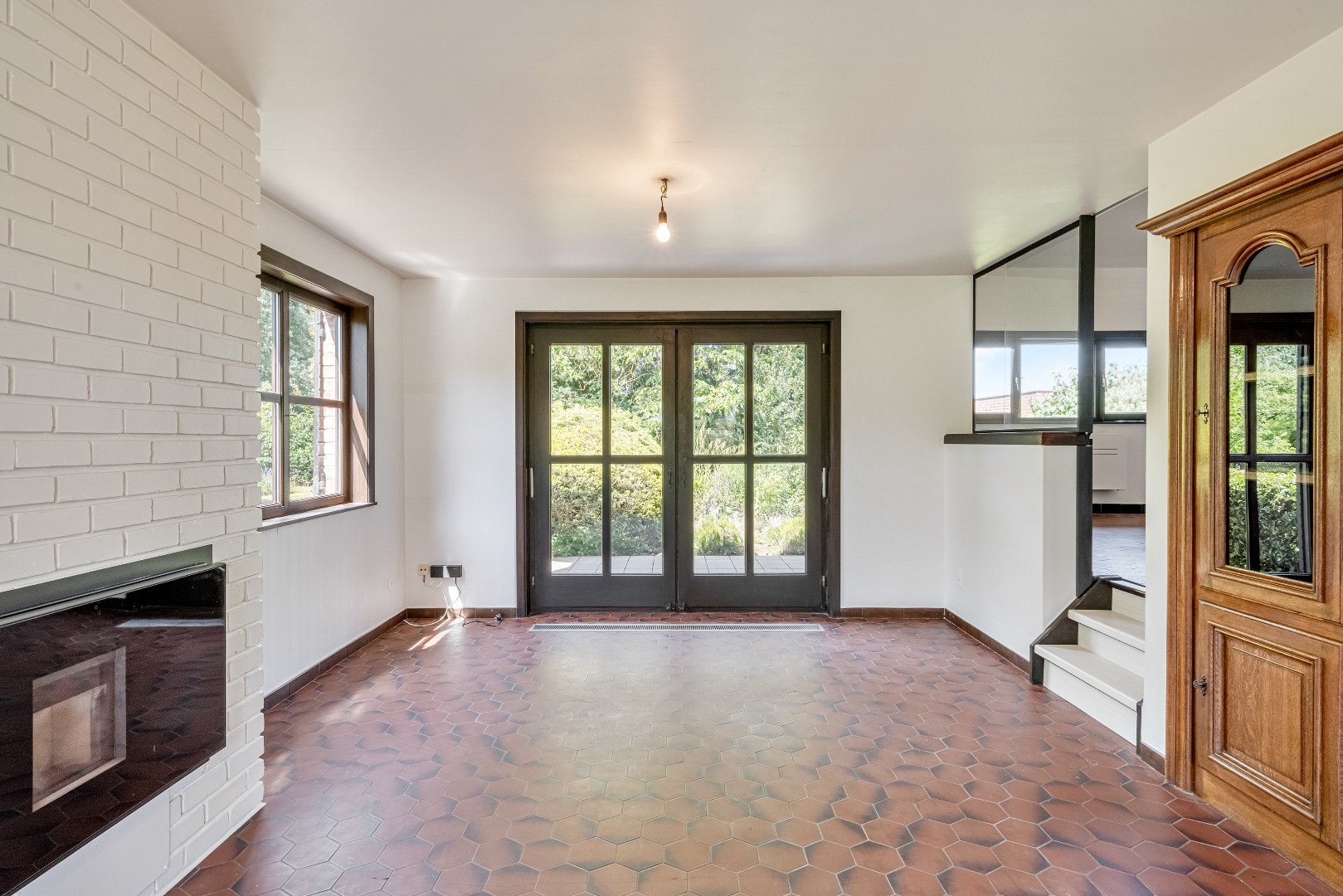 Instapklare gezinswoning met prachtige lichtinval, ruime tuin en energiezuinig comfort in Evergem - foto 4