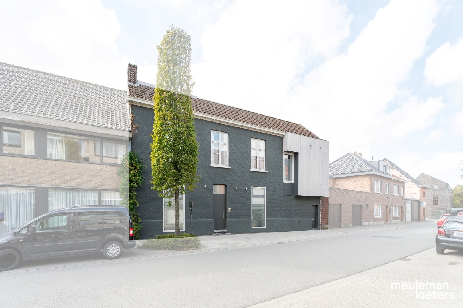 Multifunctioneel pand met tal van mogelijkheden - foto 1