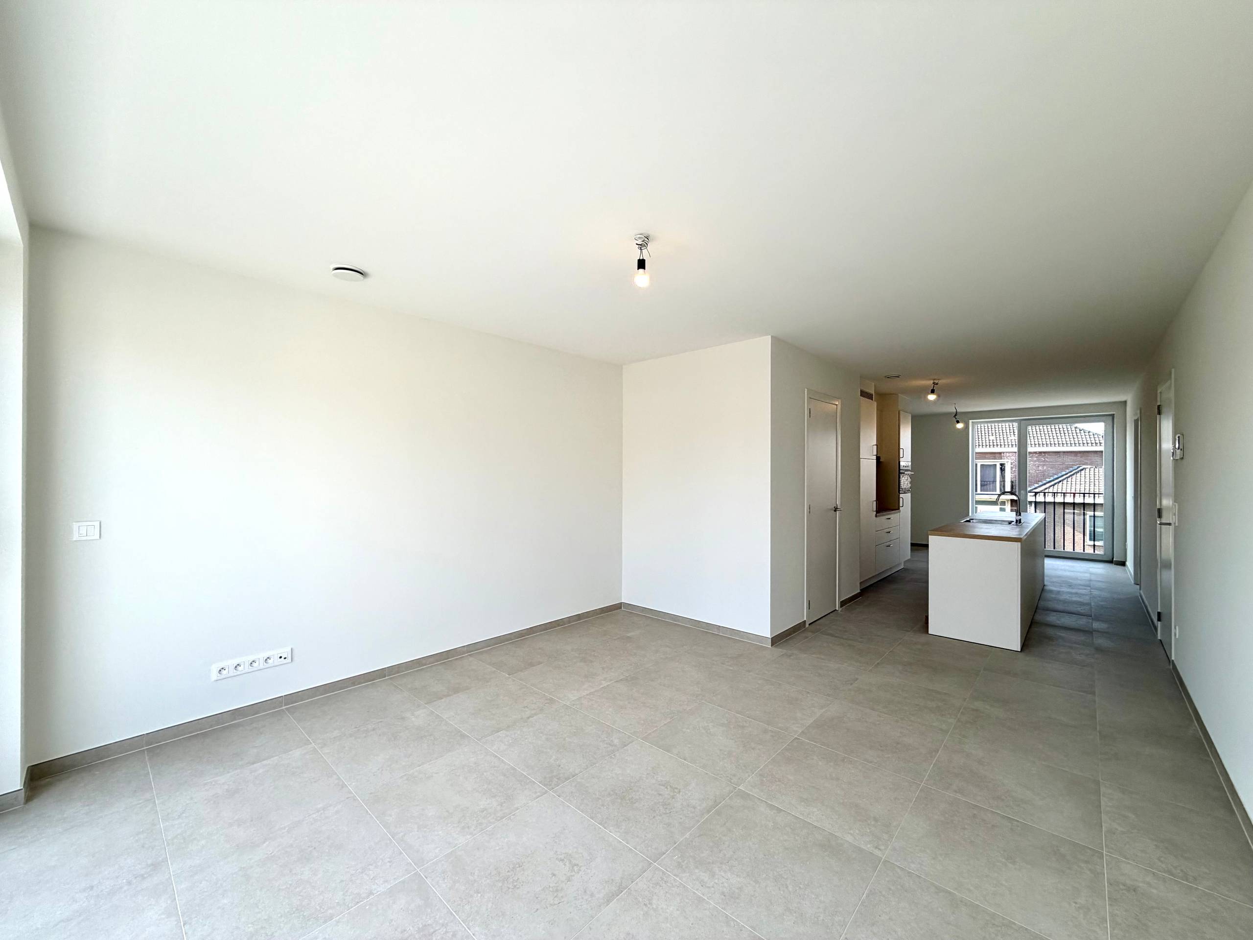 Nieuwbouwappartement met twee slaapkamers te huur - foto 4