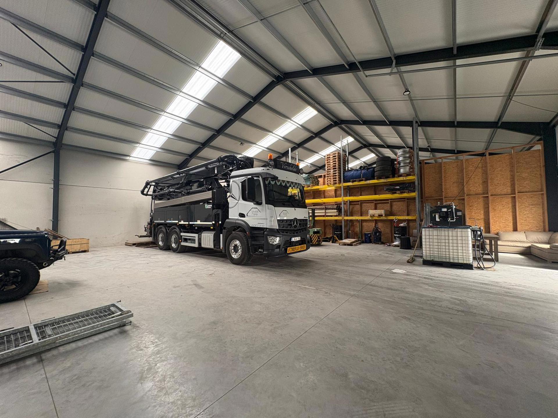 Opslagloods te huur in Torhout met een opp van 329m2! - foto 3