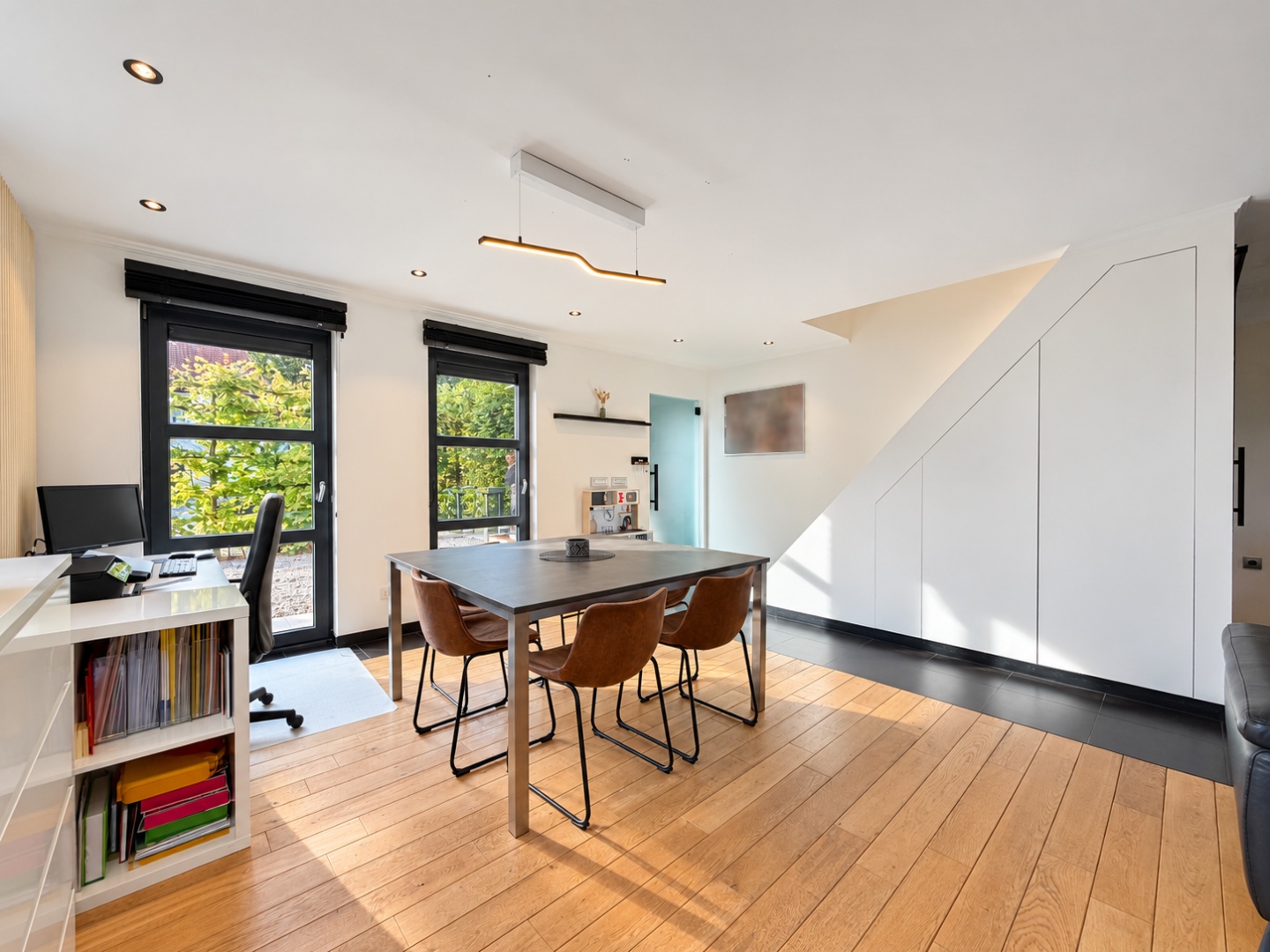 Te koop, Energiezuinige gezinswoning met 3 slaapkamers en zonnige tuin in doodlopende straat te Kruisem! - foto 5