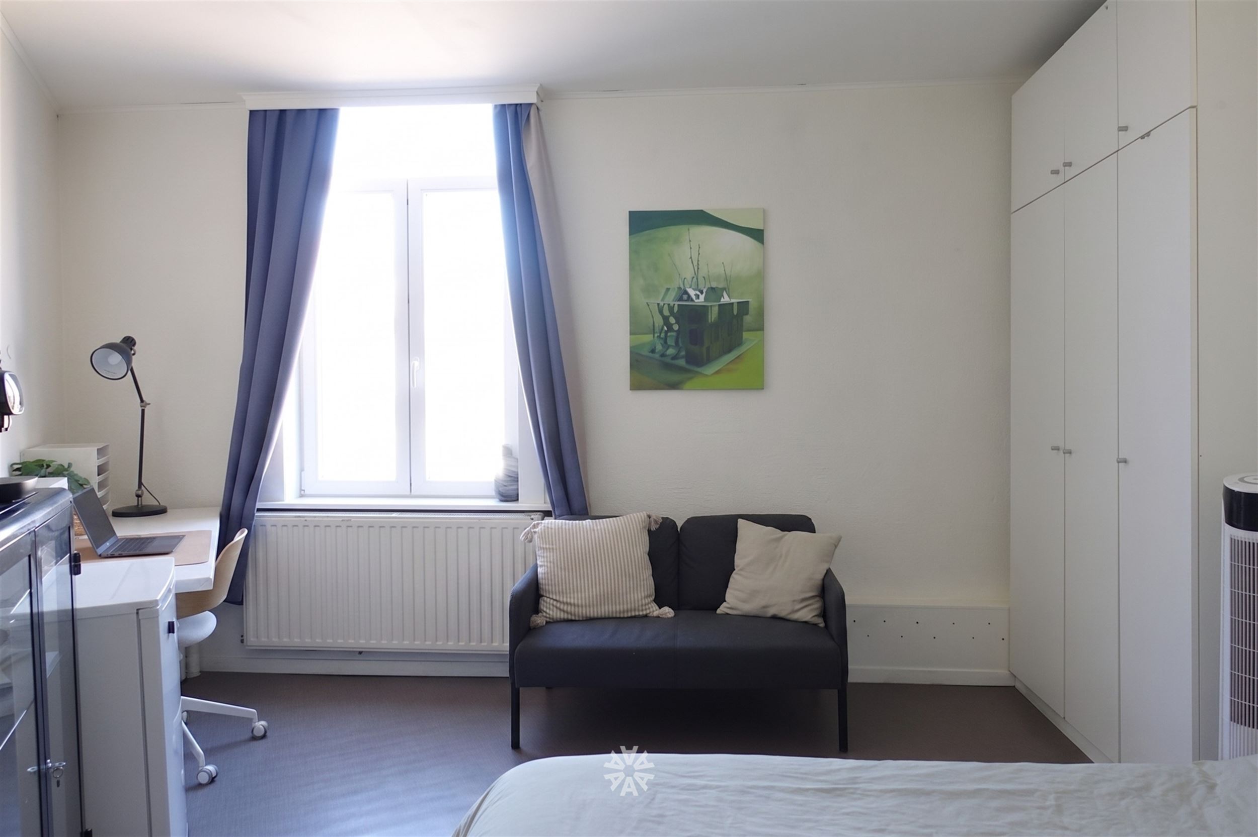 Toffe lichtrijke studentenkamer op gunstige locatie te huur in Gent - foto 2
