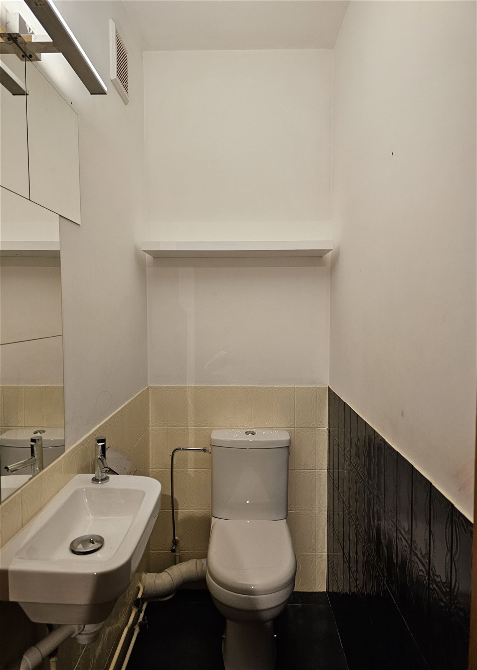 Appartement met 2 slpks en staanplaats. - foto 4