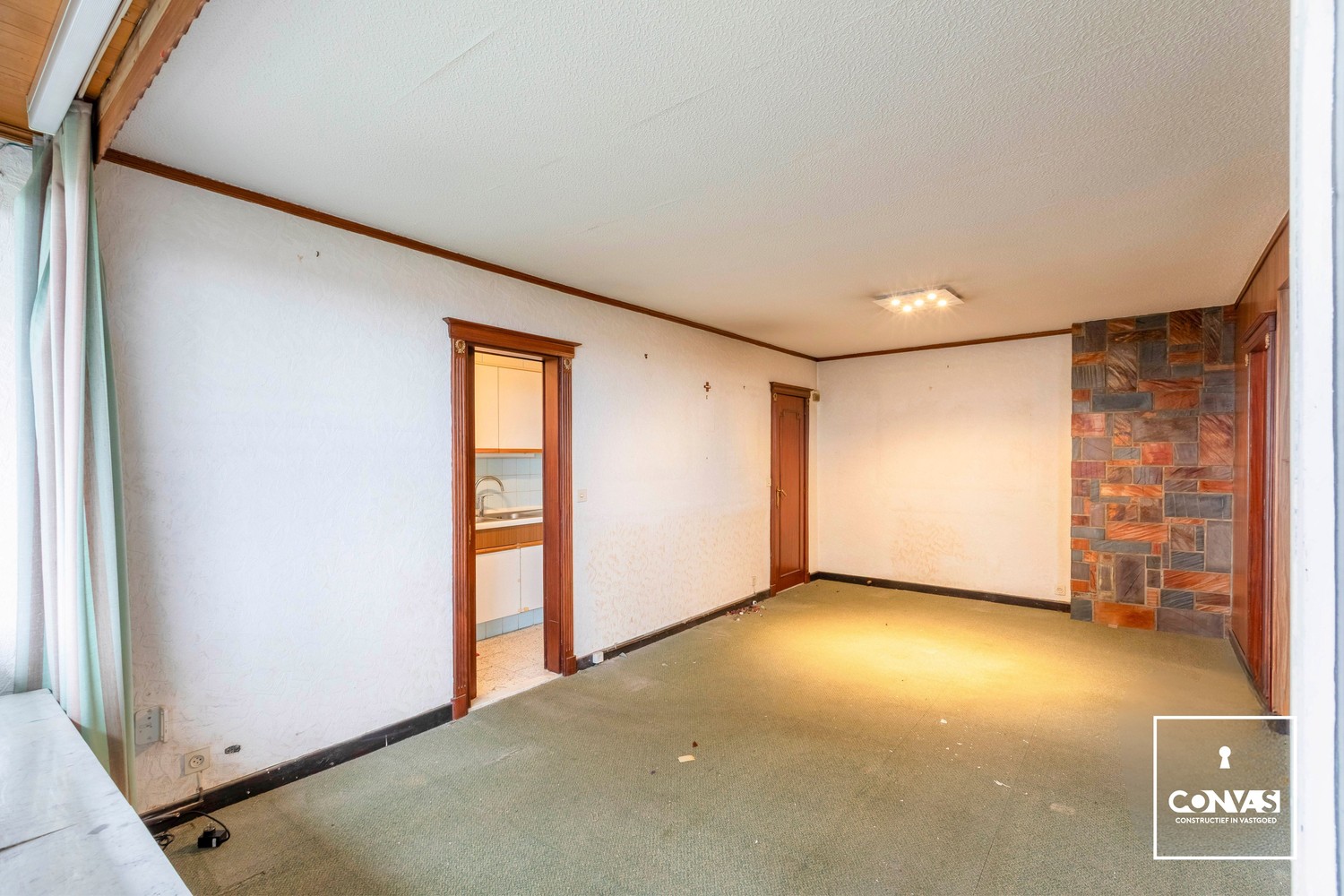 Te renoveren appartement met terras en één slaapkamer - photo 4