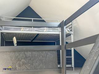 Studentenkamer/studio te huur in Gent!Op zoek naar een praktische studentenkamer in Gent, op een vlot bereikbare locatie? In de Raas van Gaverstraat...