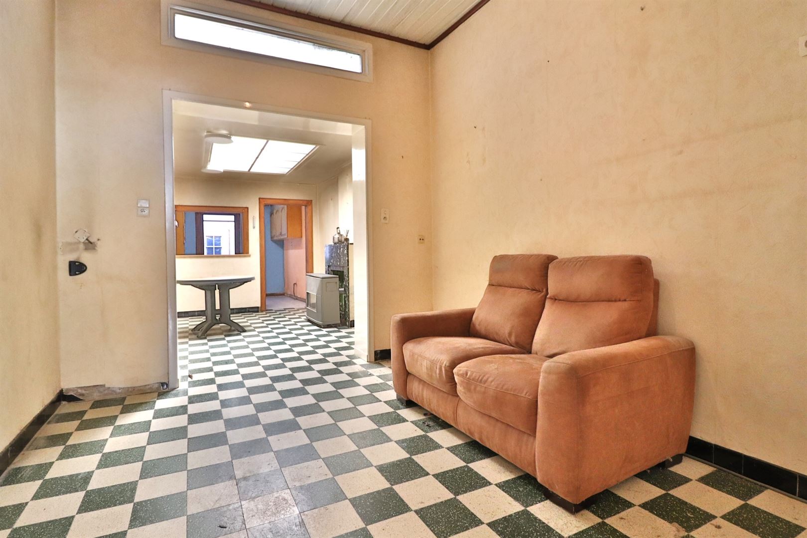 Rustig gelegen te renoveren woning - foto 2